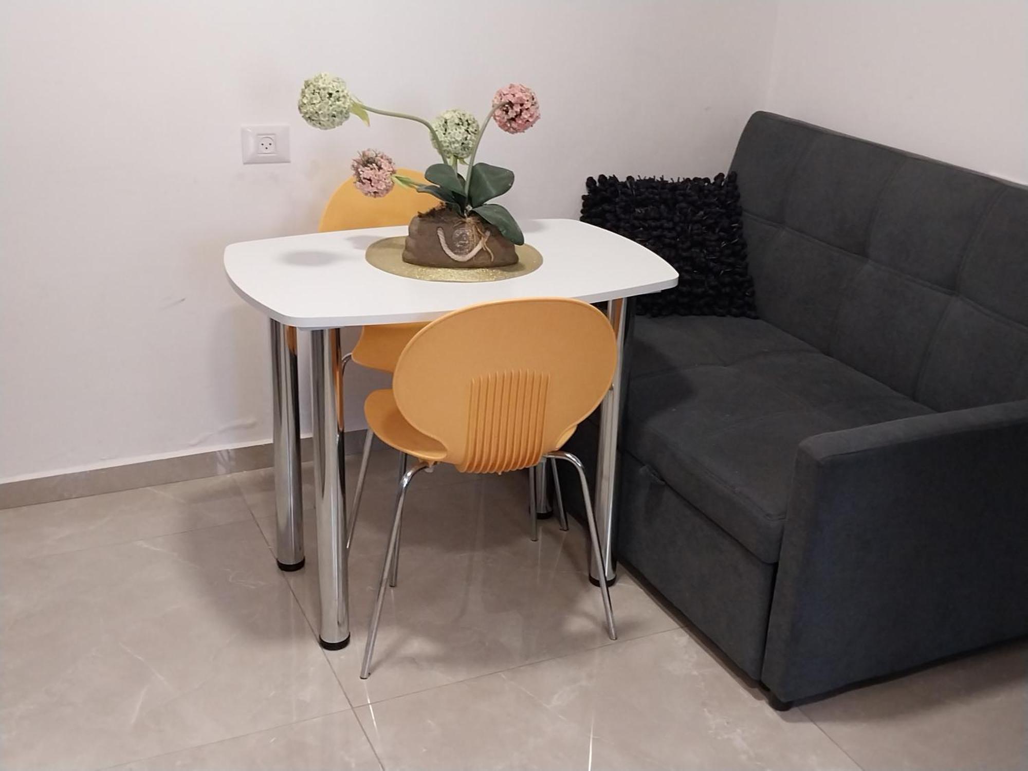 Appartamento שירת דבורה בבני ברק Giv'at Shemu'el Esterno foto